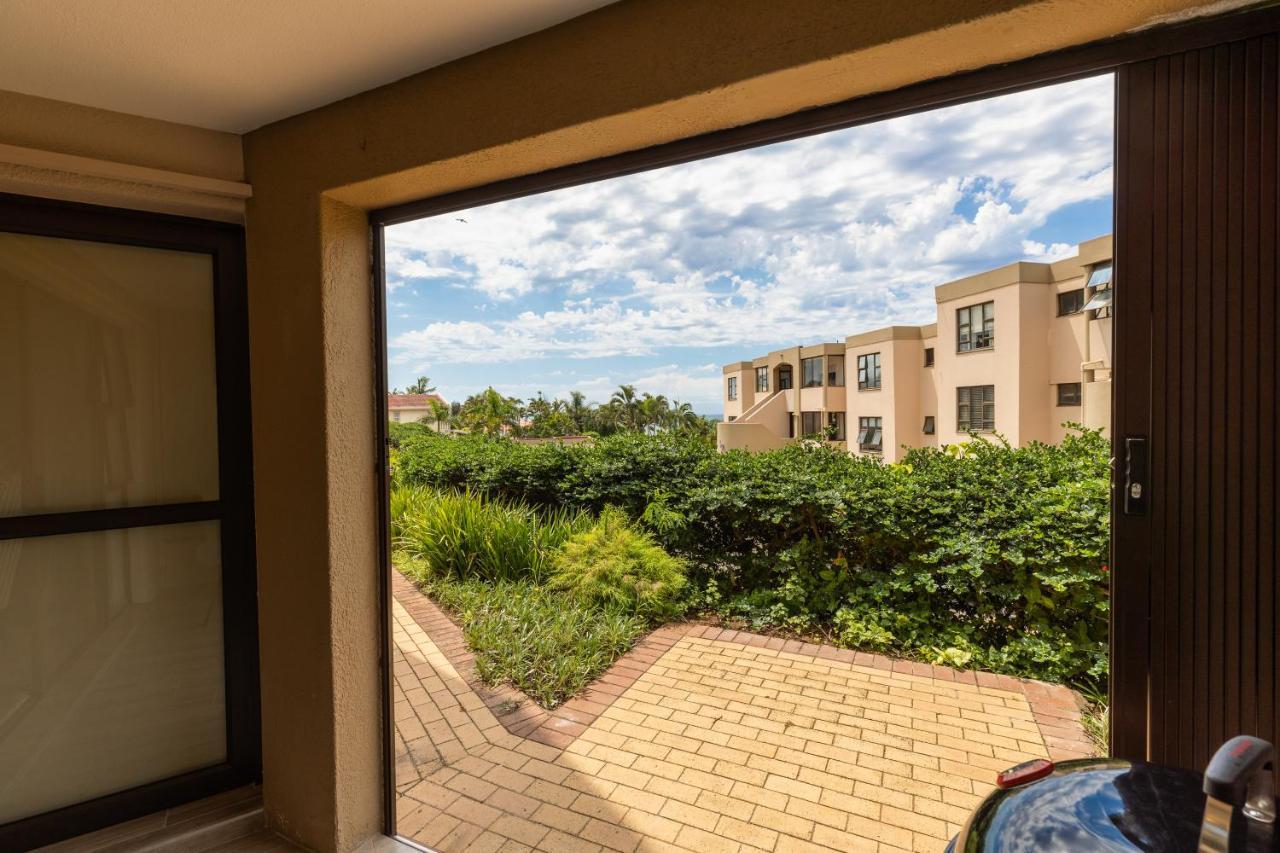 67 The Shades - Luxury Apartment In Umhlanga - Airconditioning Throughout And Inverter 다반 외부 사진